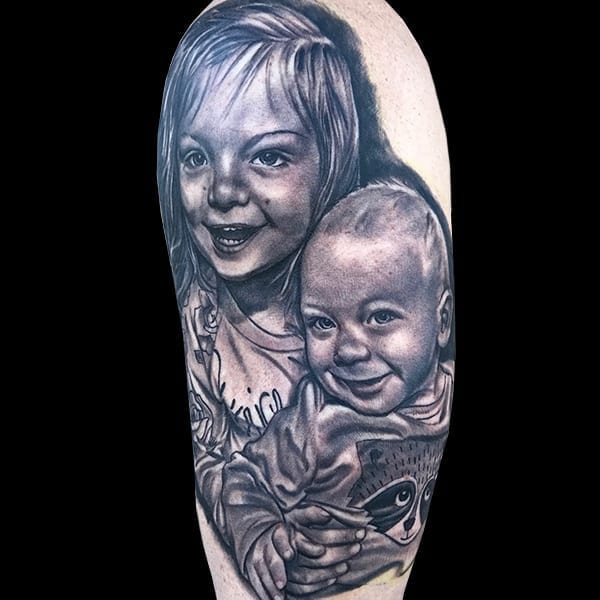 realistic family portrait tattoos