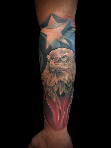 USA tattoo, Elijah Nguyen, Artist at Revolt Tattoos
