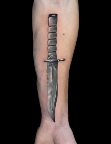 dagger knife tattoo