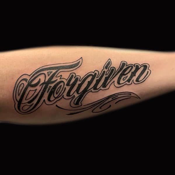 lettering forgiven tattoo, Russell Loo, Artist at Revolt Tattoos