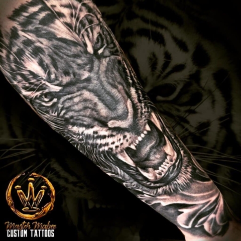 photorealistic tiger tattoo