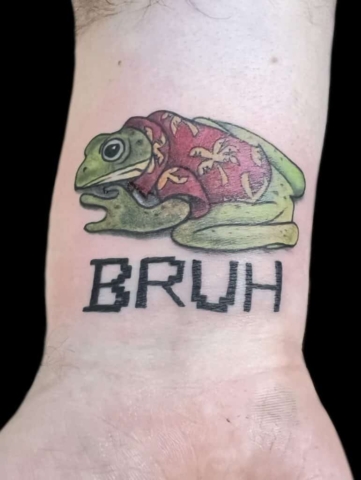 frog tattoo, Danny DaVinci, Artist, Revolt Tattoos