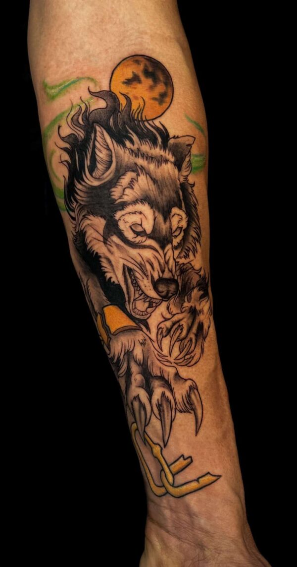 neotraditional wolf tattoo, Demi DiMartino, artist at Revolt Tattoos