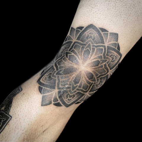 black and grey mandala design Jackie Gutierrez , Tattoo Artist at Revolt Tattoos in Las Vegas